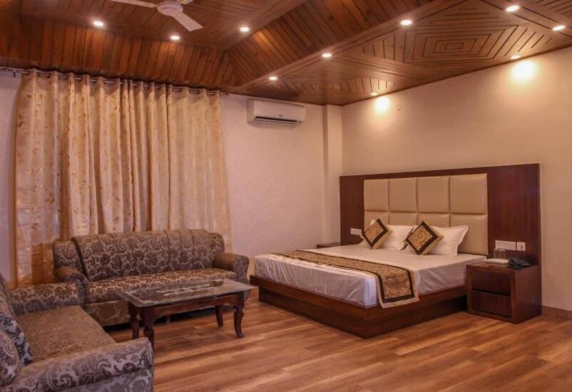 Dharamshala Paradise Sheela Exteriör bild